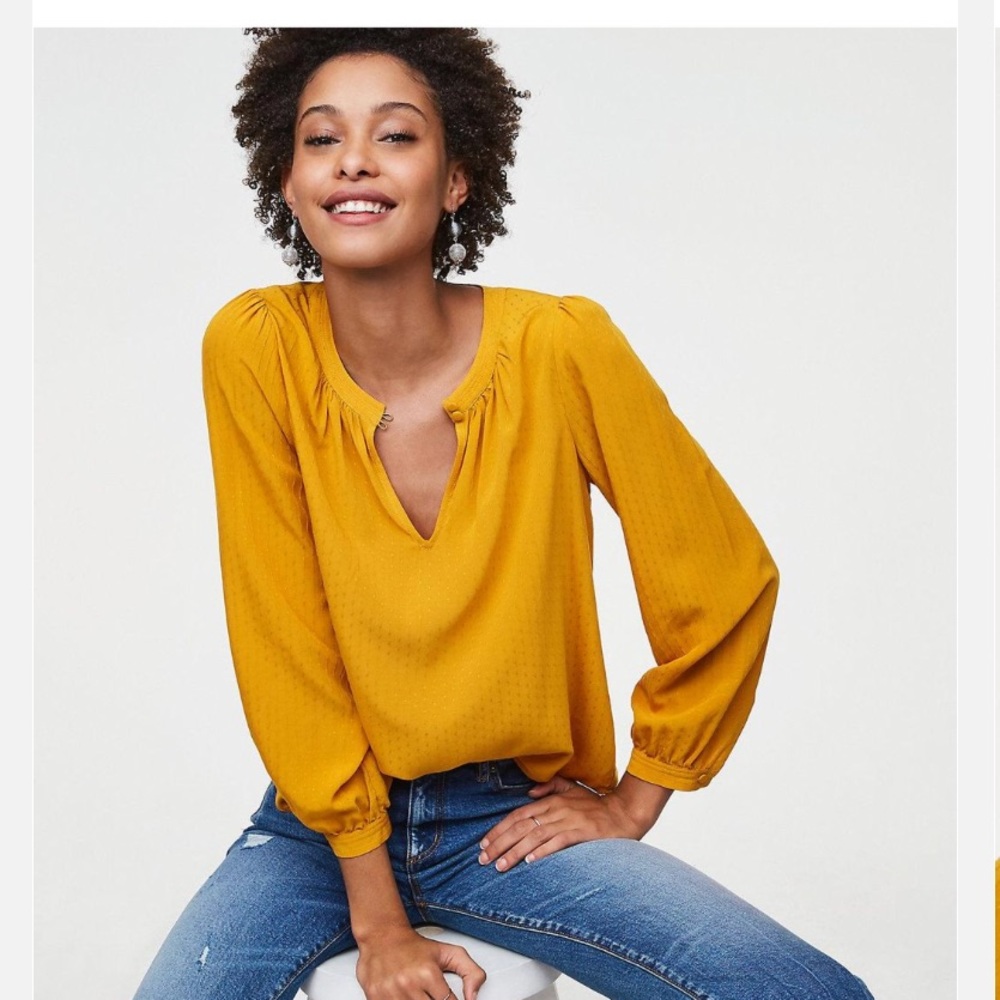 Super Soft LOFT SHIRRED KEYHOLE BLOUSE